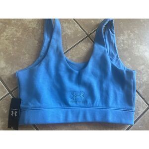NWT Under Armour M Fleece Crop Tank “Avy” Blue Fitted